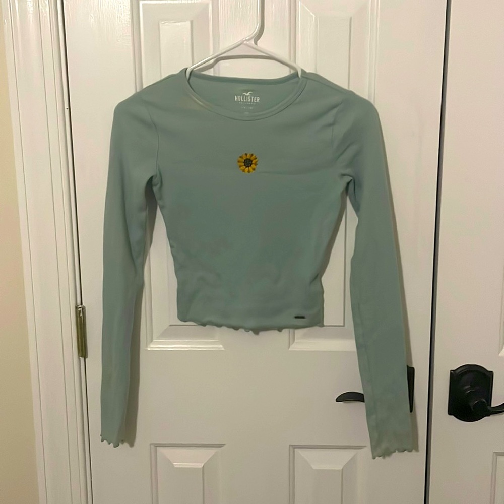 Hollister green sunflower XS long sleeved shirt.
